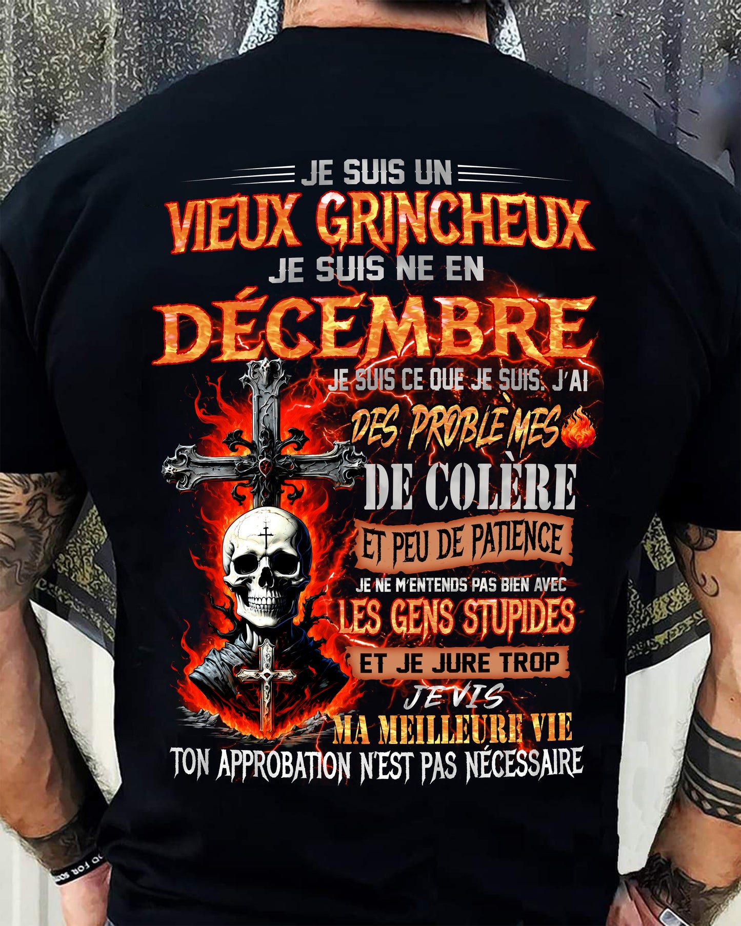 Je Suis Un Vieux Grincheux Né en Décembre – T-Shirt Homme Fort Caractère - LUNA12 (SKU26T-01141-12)