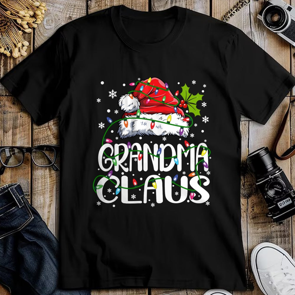 Best Grandma Shirt, Proud Grandma Unisex T-Shirt/Hoodie/Sweatshirt HLT00 - Grandma Claus Christmas Lights Pajama Family Matching Long Sleeve T-Shirt