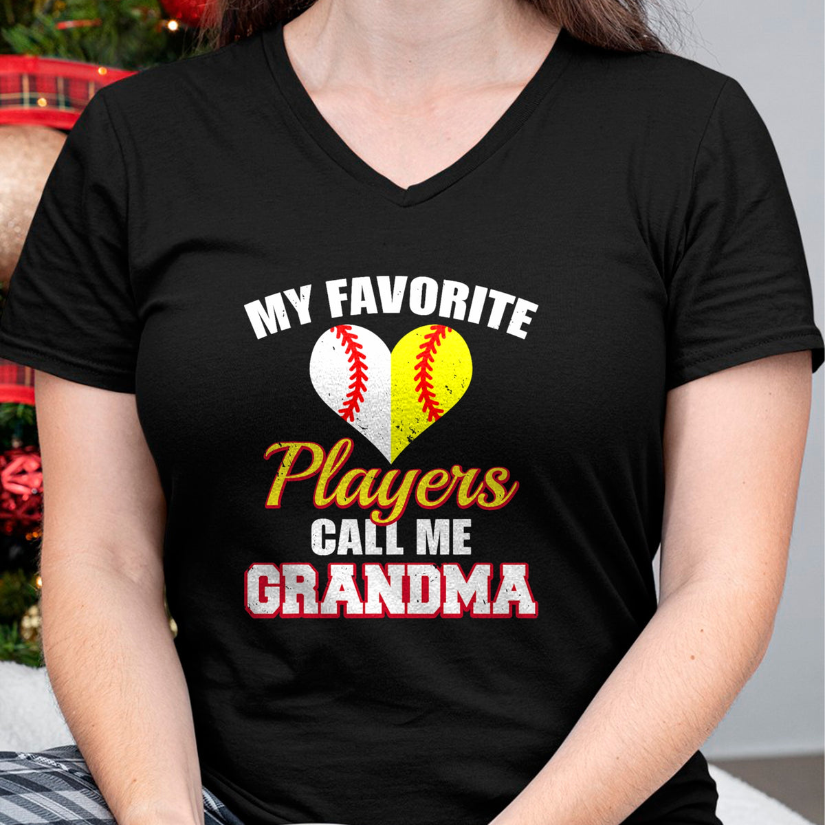 Best Grandma Shirt, Proud Grandma Unisex T-Shirt/Hoodie/Sweatshirt HLT00 - My Favorite Baseball Softball Players Call Me Grandma T-Shirt (1)
