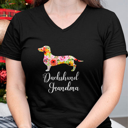 Best Grandma Shirt, Proud Grandma Unisex T-Shirt/Hoodie/Sweatshirt HLT00 - Dachshund Grandma T-Shirt Funny Dog Lover's Novelty Gift T-Shirt