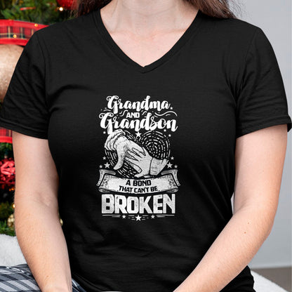 Best Grandma Shirt, Proud Grandma Unisex T-Shirt/Hoodie/Sweatshirt HLT00 - Grandma And Grandson A Bond That Can't Be Broken T-Shirt (1)