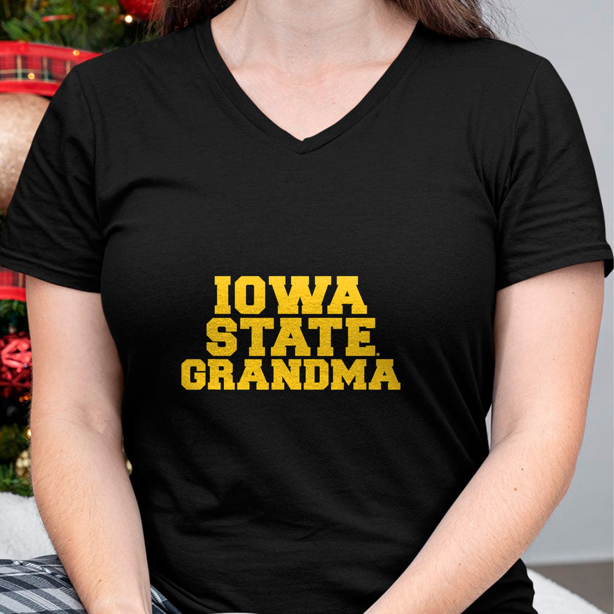 Best Grandma Shirt, Proud Grandma Unisex T-Shirt/Hoodie/Sweatshirt HLT00 - Iowa State University Cyclones Grandma T-Shirt