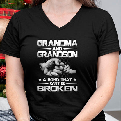 Best Grandma Shirt, Proud Grandma Unisex T-Shirt/Hoodie/Sweatshirt HLT00 - Grandma and Grandson A binding that won't be broken T-Shirt (1)