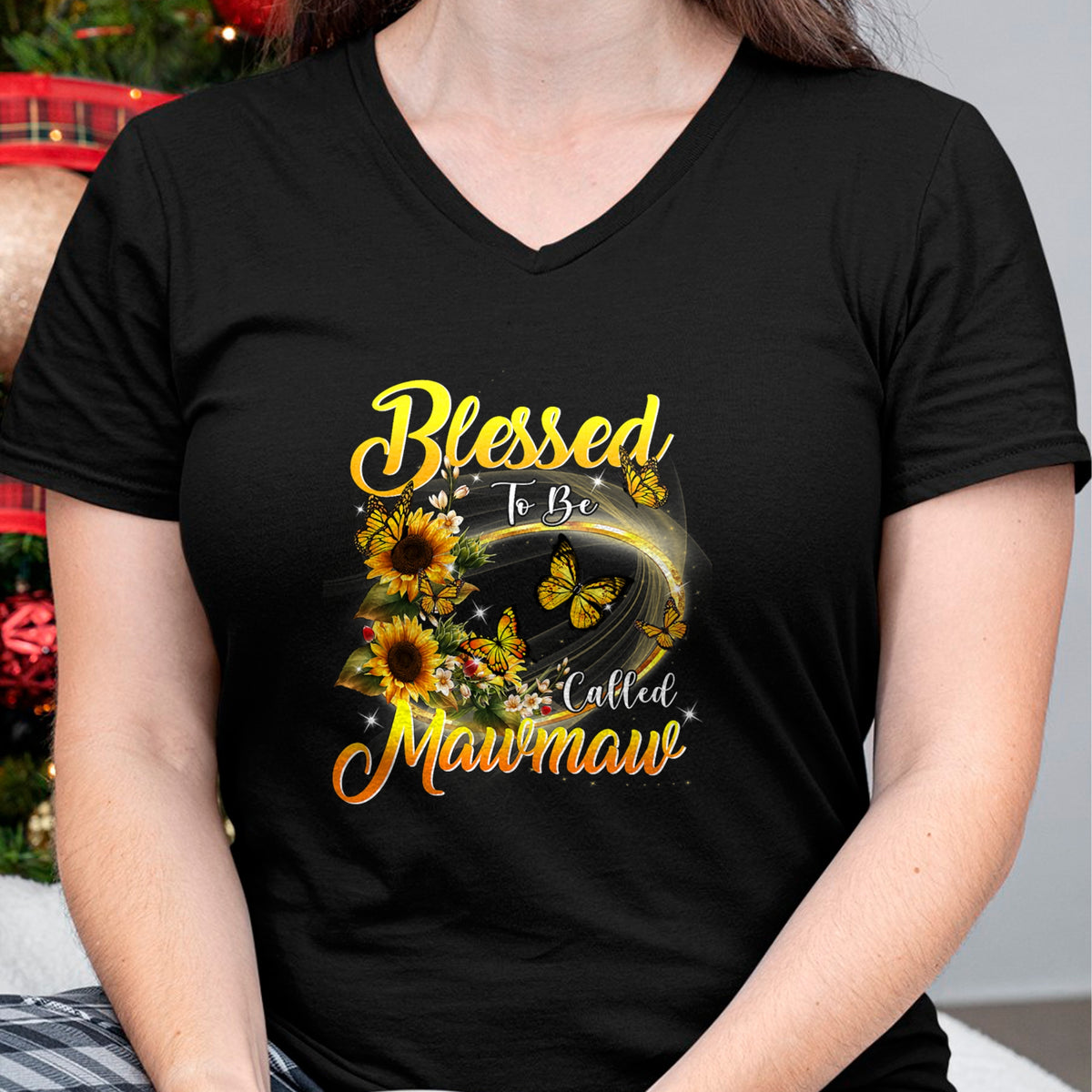 Best Grandma Shirt, Proud Grandma Unisex T-Shirt/Hoodie/Sweatshirt HLT00 - Blessed to be called Mawmaw Shirt Sunflower Lovers Grandma T-Shirt