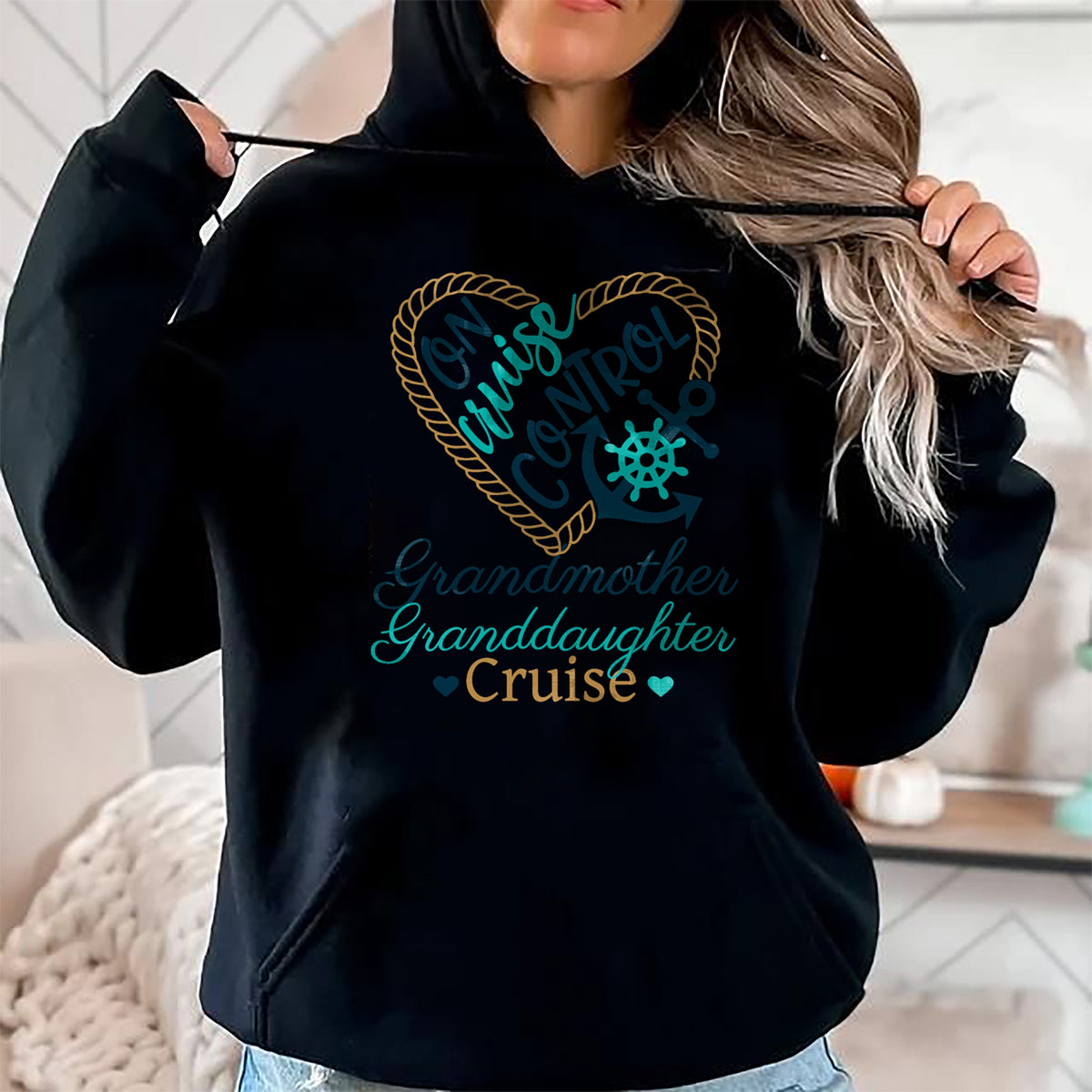 Best Grandma Shirt, Proud Grandma Unisex T-Shirt/Hoodie/Sweatshirt HLT00 - Grandmother Granddaughter Cruise Fun Fam Cruise Love Cruise T-Shirt