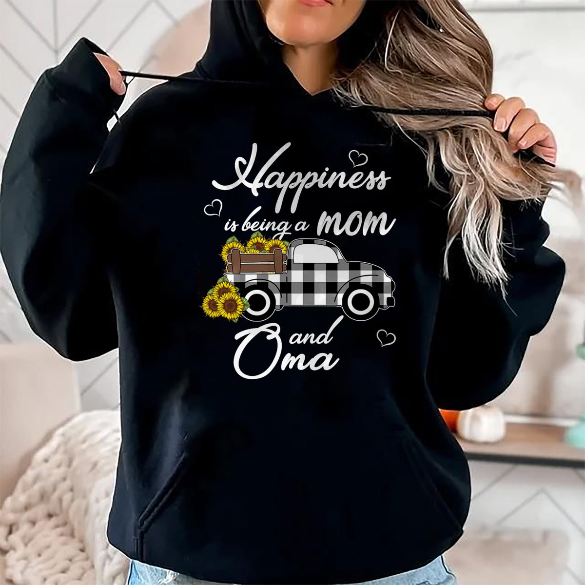 Best Grandma Shirt, Proud Grandma Unisex T-Shirt/Hoodie/Sweatshirt HLT00 - Sunflower Grandma Shirt Happiness is being a Mom and Oma T-Shirt