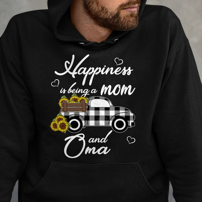 Best Grandma Shirt, Proud Grandma Unisex T-Shirt/Hoodie/Sweatshirt HLT00 - Sunflower Grandma Shirt Happiness is being a Mom and Oma T-Shirt