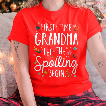 FIRST TIME GRANDMA T-SHIRT – PERFECT GIFT FOR NEW GRANDMAS - LUNA00 (SKU8-GRA00)