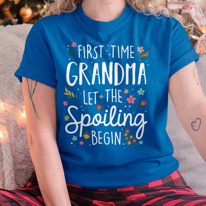 FIRST TIME GRANDMA T-SHIRT – PERFECT GIFT FOR NEW GRANDMAS - LUNA00 (SKU8-GRA00)
