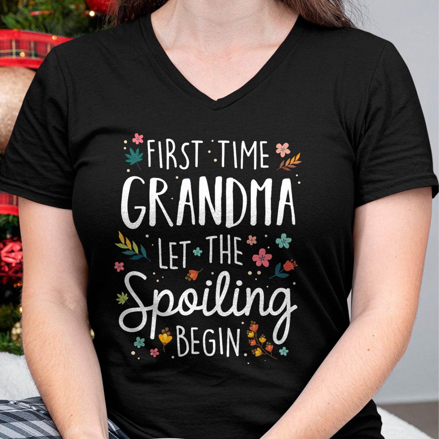 FIRST TIME GRANDMA T-SHIRT – PERFECT GIFT FOR NEW GRANDMAS - NINA00 (SKU8-GRA00)