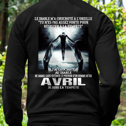 Je Suis la Tempête – Ne Jamais Sous-Estimer le Pouvoir d’un Homme Né en Avril – T-Shirt Homme - LUNA04 (SKU26T-01160-04)