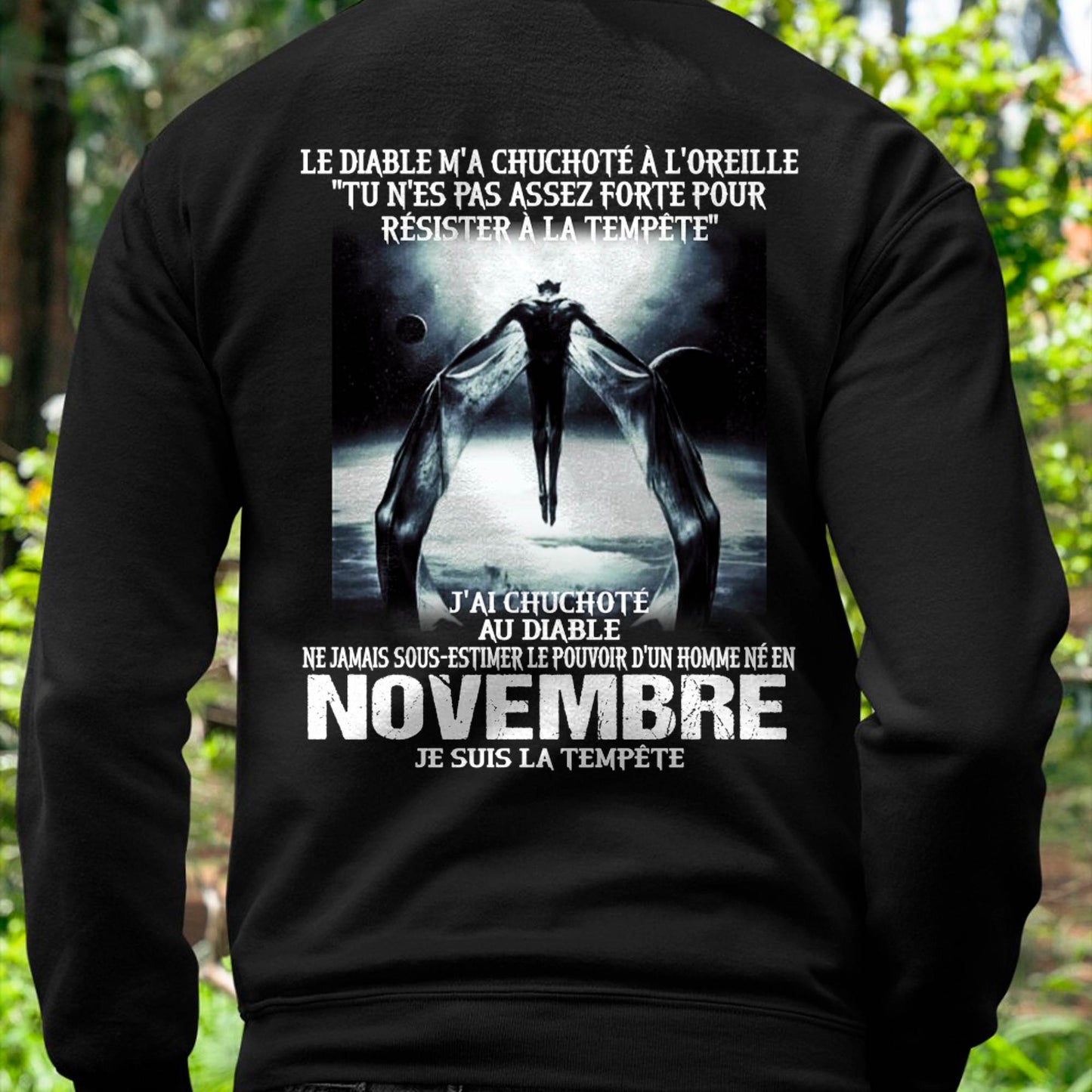 Je Suis la Tempête – Ne Jamais Sous-Estimer le Pouvoir d’un Homme Né en Novembre – T-Shirt Homme - LUNA11 (SKU26T-01160-11)