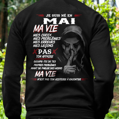 Je Suis Né en Mai – Ma Vie, Mes Choix – T-Shirt Homme Fort Caractère - LUNA05 (SKU12-269-05)