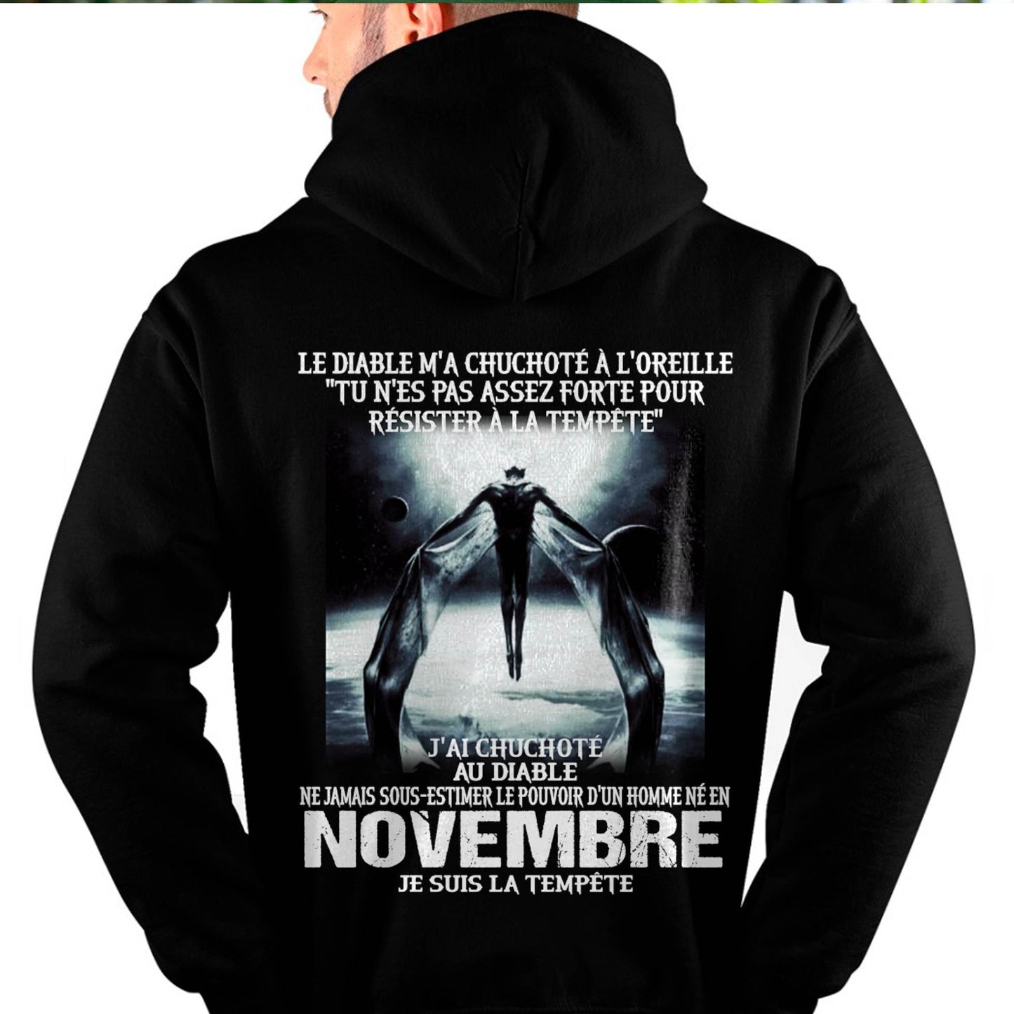 Je Suis la Tempête – Ne Jamais Sous-Estimer le Pouvoir d’un Homme Né en Novembre – T-Shirt Homme - LUNA11 (SKU26T-01160-11)