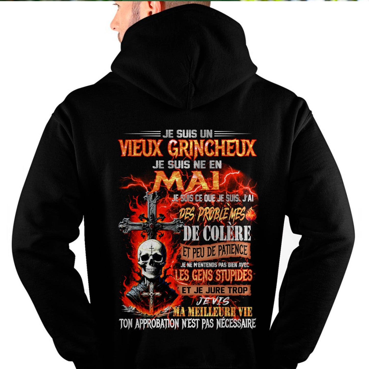 Je Suis Un Vieux Grincheux Né en Mai – T-Shirt Homme Fort Caractère - LUNA05 (SKU26T-01141-05)