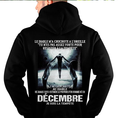 Je Suis la Tempête – Ne Jamais Sous-Estimer le Pouvoir d’un Homme Né en Décembre – T-Shirt Homme - LUNA12 (SKU26T-01160-12)