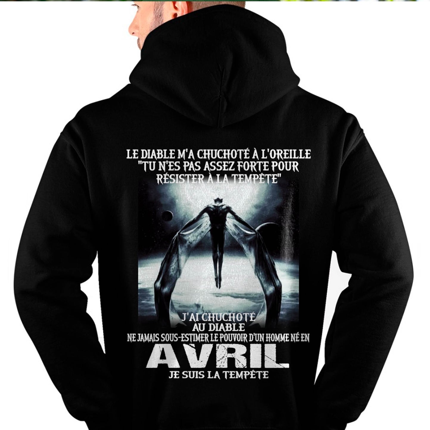 Je Suis la Tempête – Ne Jamais Sous-Estimer le Pouvoir d’un Homme Né en Avril – T-Shirt Homme - LUNA04 (SKU26T-01160-04)