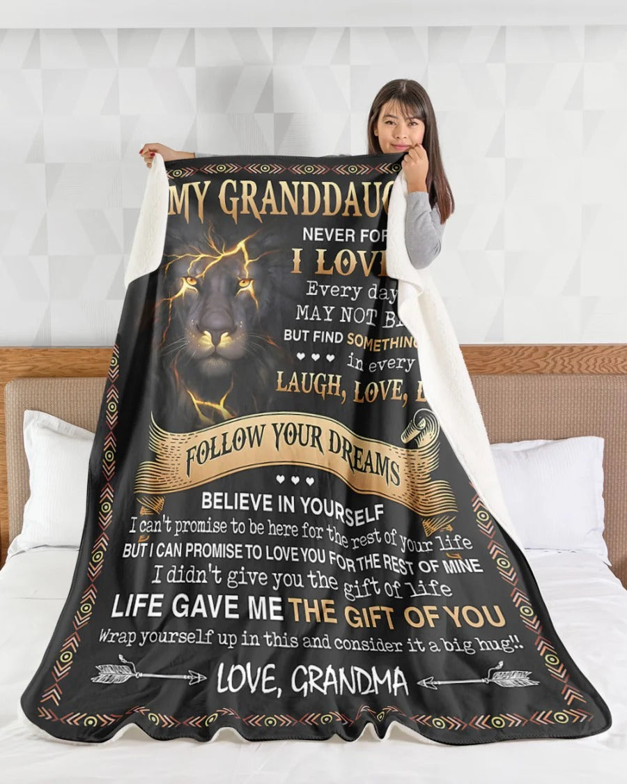 BLANKET FOR GRANDDAUGHTER – COMFORT & WARMTH GIFT FROM GRANDMA  Sherpa Fleece Quilt Blanket LUNA00 (SKUB09-41)