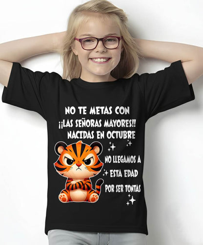 OCTUBRE SHIRT, NO TE METAS CON MUJERES MAYORES - FMA LUNA10 (SKU2604-164-10)