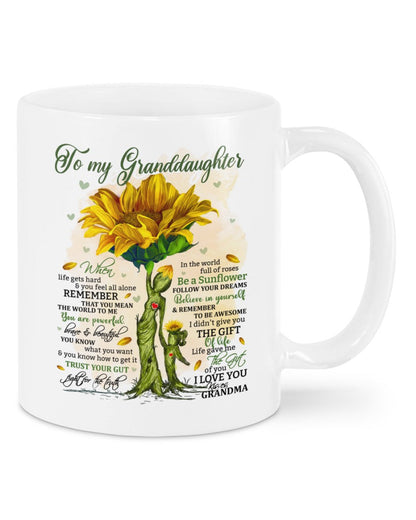 TO GRANDDAUGHTER MUG 02 - GIFT FROM GRANDMA - LUNA00