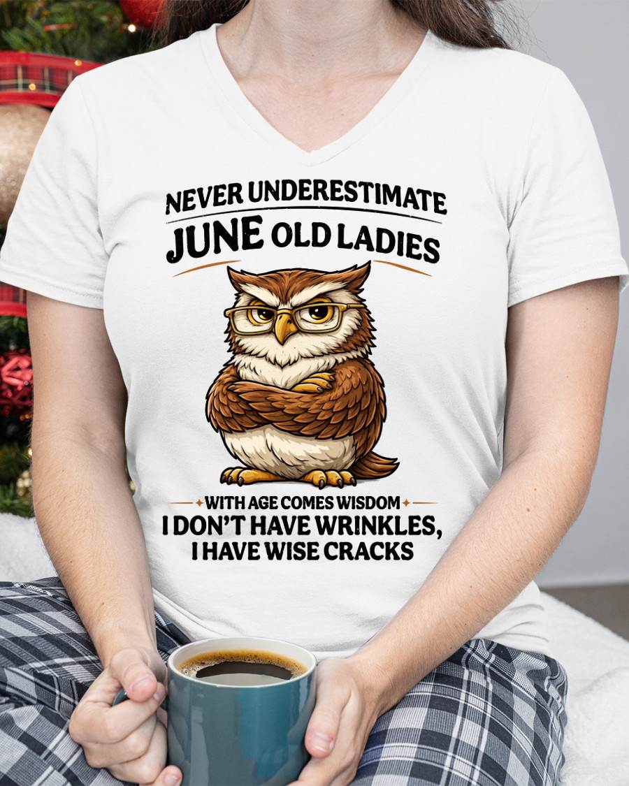 JUNE SHIRT, With age comes wisdom - FMA LUNA06 (SKU2604-101-06)