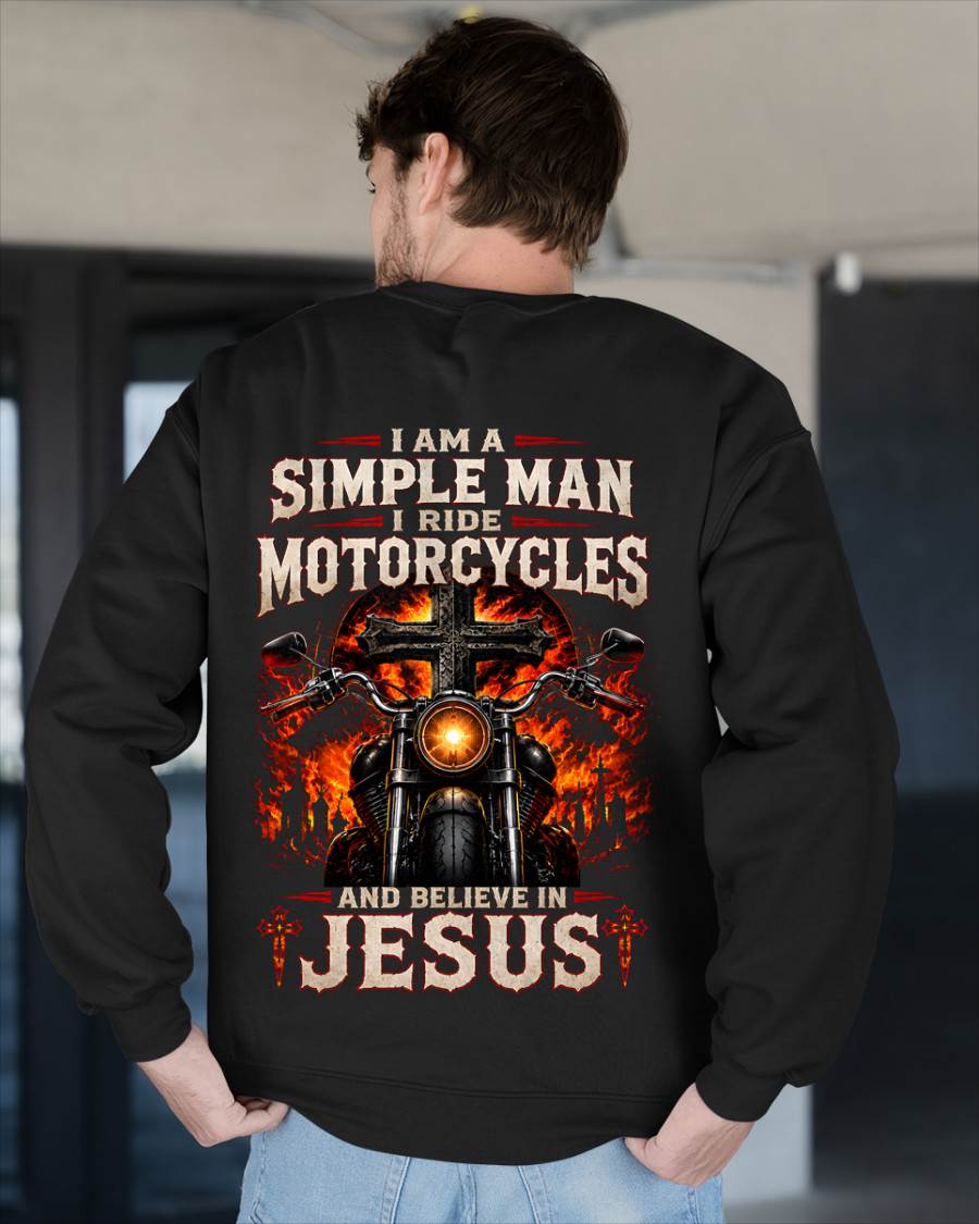 I AM A SIMPLE MAN, BIKER I RIDE MOTORCYCLES AND BELIEVE IN JESUS GOD IS MY GUIDE - SHIRT FOR MEN - LUNA00 (SKU2608-546)